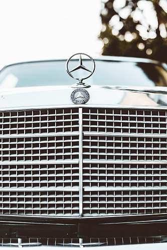 united states Mercedes-Benz emblem grille